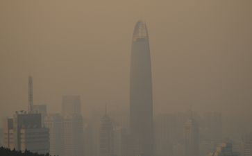 以霾为话题作文推荐7篇