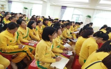 幼儿园中班保育员年度总结5篇