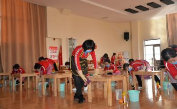 2023年幼儿园大班保育员工作总结7篇