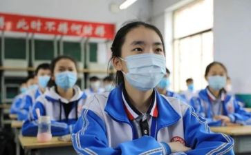 初中生自我鉴定范文5篇