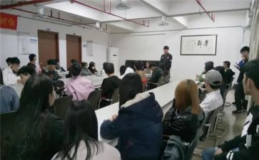 班级竞选副班长演讲稿8篇