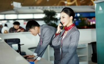 服务员月总结报告最新7篇