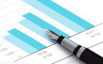 会计月度报告总结8篇