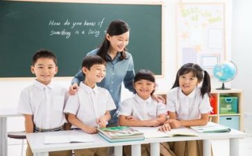 写老师作文400字作文5篇