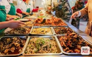 食堂个人年度总结参考5篇
