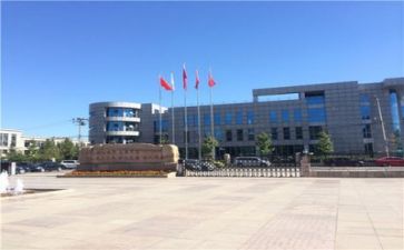 学校的食堂工作总结报告8篇