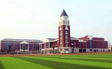 与学校签的合同优质6篇