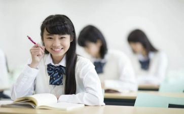 2023中学生总结作文5篇